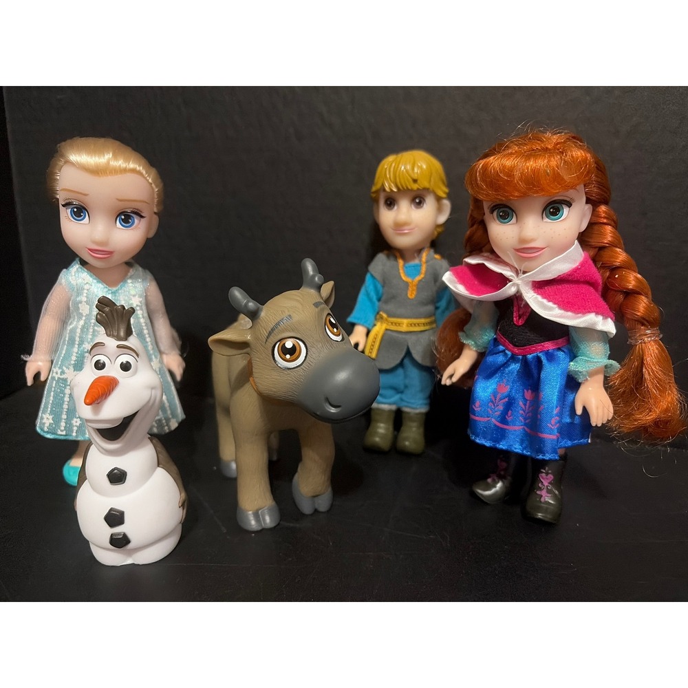 Disney Frozen Petite Doll Gift Set Elsa Anna Kristoff Olaf Sven 6" Figures NWOB